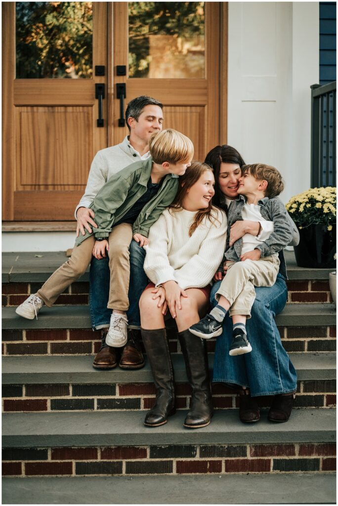 2026-02-24_0008-684x1024 Children Families Family Films Family Photography Home Session